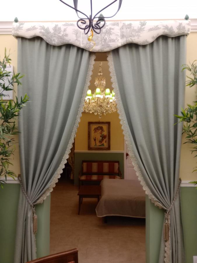 Pomona Noto Villa ภายนอก รูปภาพ